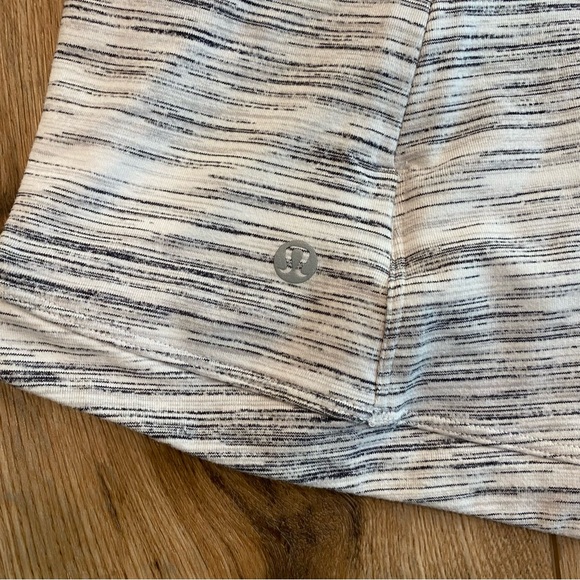 Lululemon Runderful Long Sleeve - Size 6 - Space Dye Camo - Picture 7 of 14